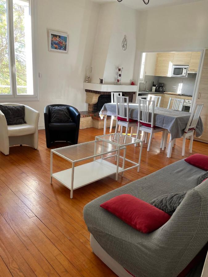 Duplex 130m2 Dans Un Mas Entoure De Vergers - Piscine *